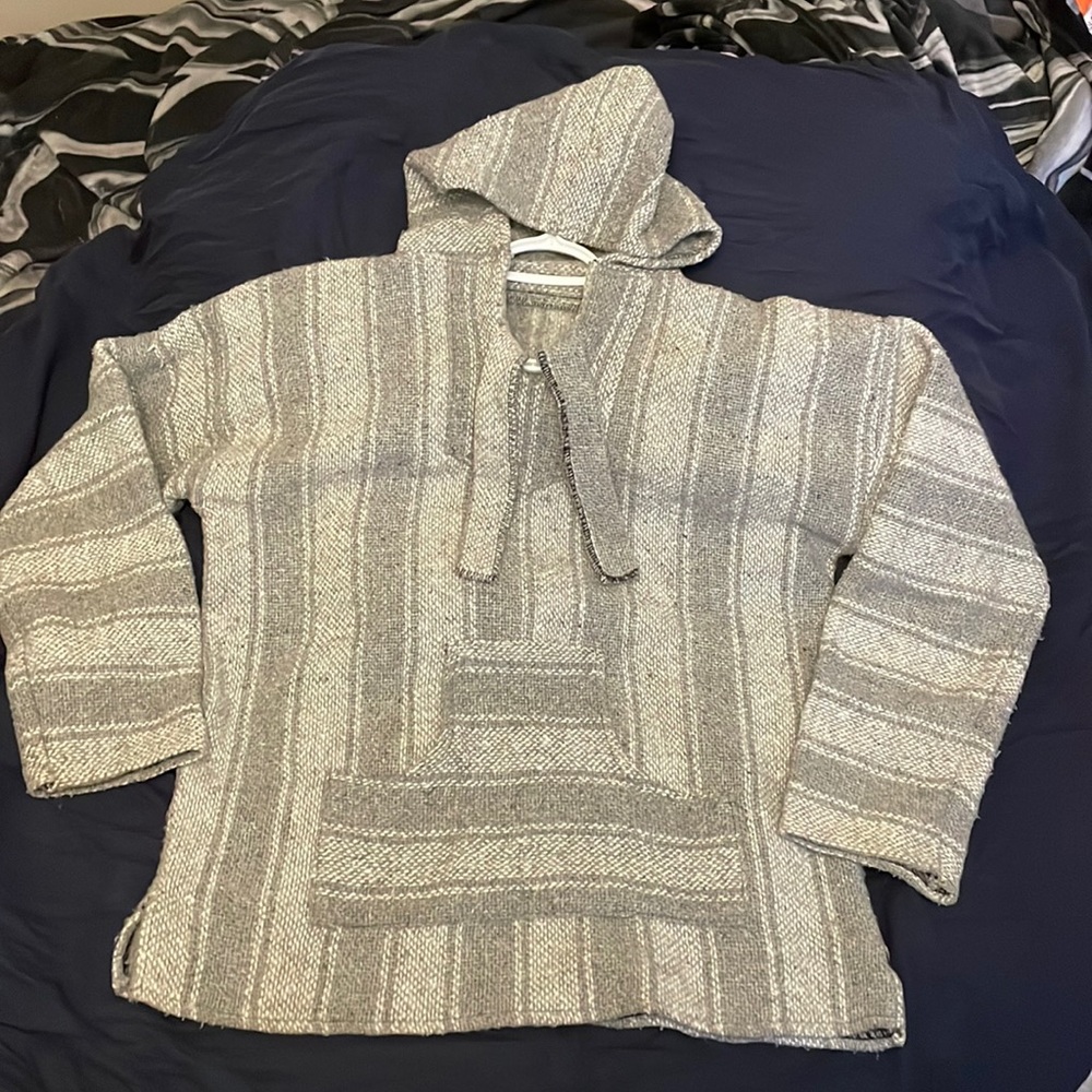 😊2lots/$15Authentic Mexican Poncho Med